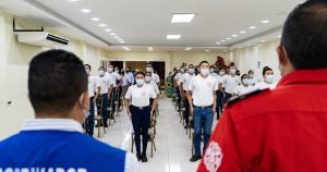 Nuevos voluntarios se unen al trabajo de los bomberos de Chone