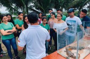 La Segua recibe a decenas de estudiantes y visitantes por el Día de los Humedales