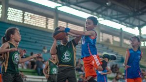 Más de 400 niños vivieron una fiesta deportiva