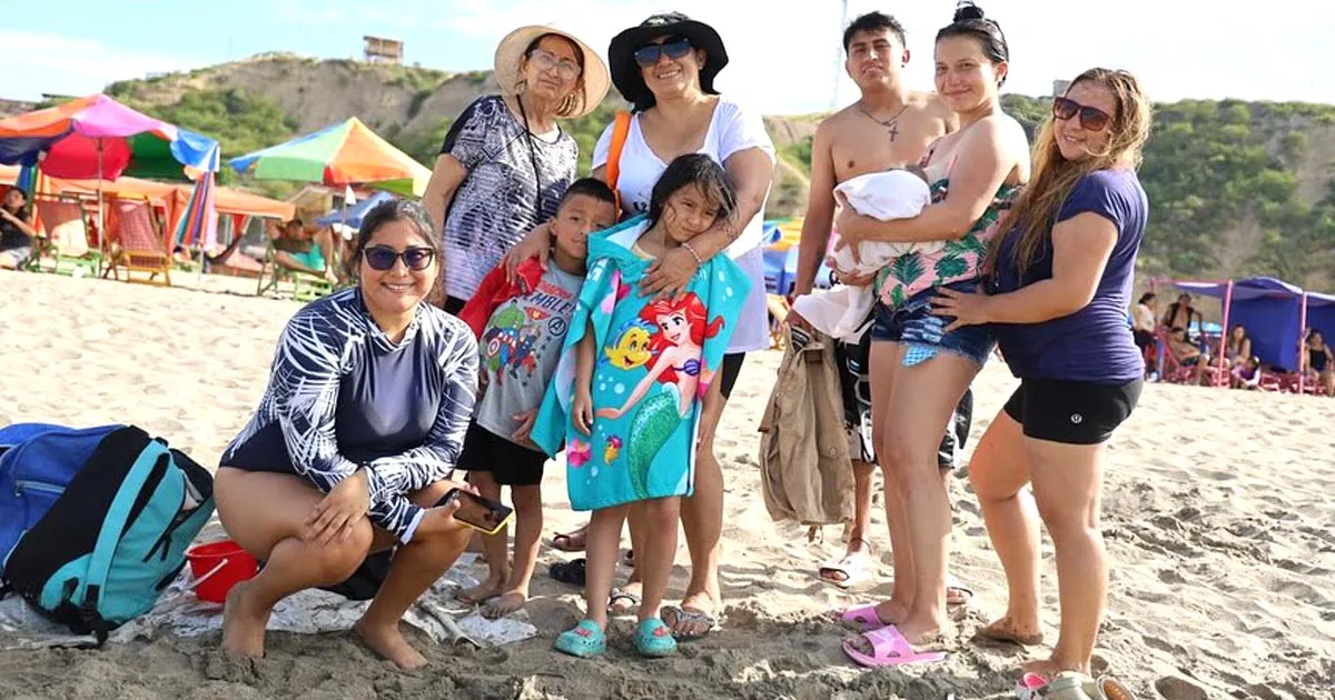 ¡Vamos a la playa… en Manta! ¡Vamos a la playa… en Manta!