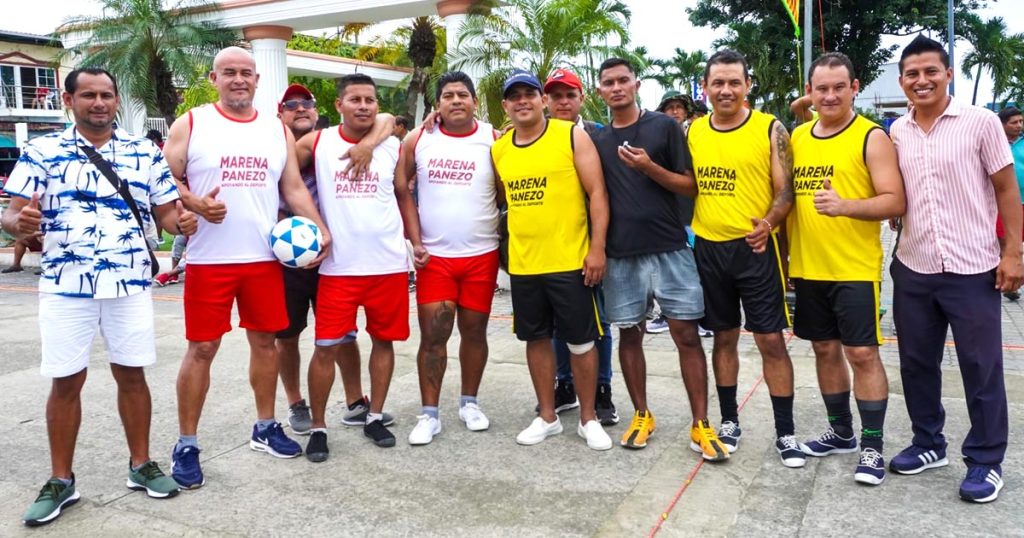 Parque Central fue testigo del emocionante inicio del Campeonato de Ecuavoley