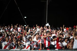 Alrededor de 1.500 hinchas de River Plate presenciarán el duelo ante Barcelona SC en el estadio Banco Pichincha