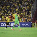 David Contreras salió lesionado ante River Plate: lo reemplazó Ignacio de Arruabarrena, quien debutó con Barcelona SC en Copa Libertadores