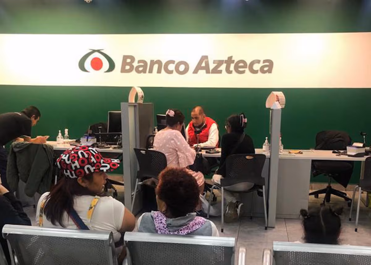 1.338 llamadas en 12 horas; mi acosador, el Banco Azteca EL PAÍS