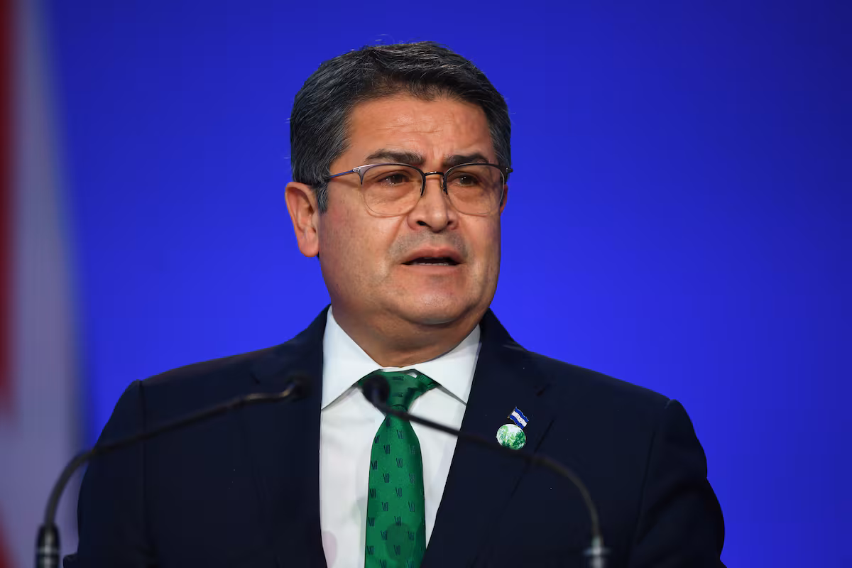 Trump indultará al expresidente hondureño Juan Orlando Hernández, preso por narcotráfico EL PAÍS