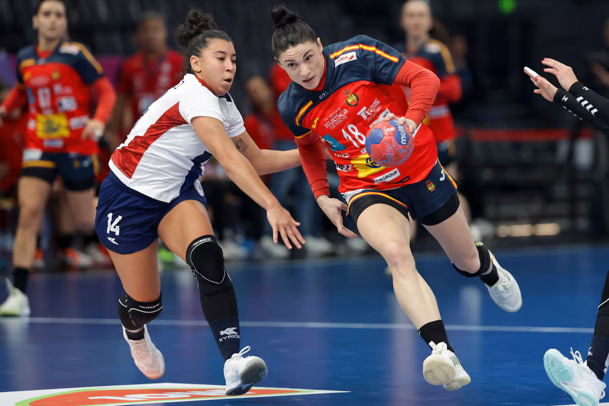 Las Guerreras empiezan con paso firme en el Mundial EL PAÍS