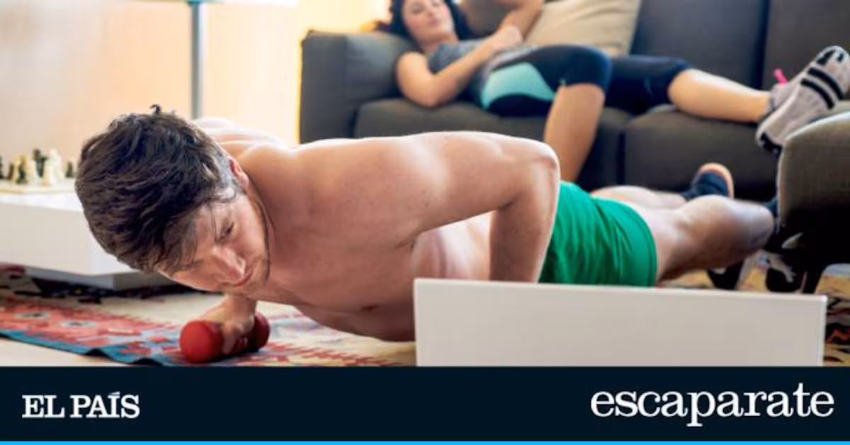 Los 10 utensilios básicos para ponerse en forma en casa, según tres entrenadores personales Los 10 utensilios básicos para ponerse en forma en casa, según tres entrenadores personales