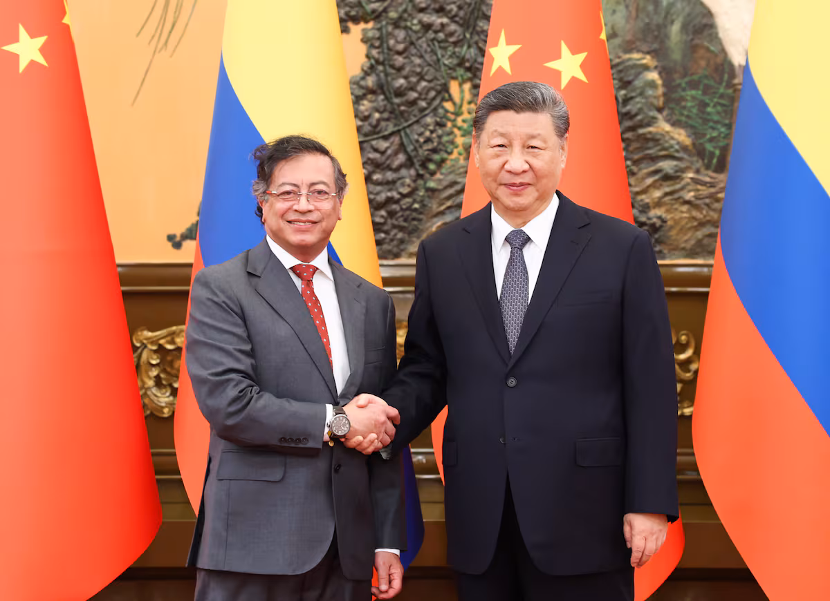 Petro pospone su viaje a China tras la visita de un grupo de congresistas a Taiwán EL PAÍS