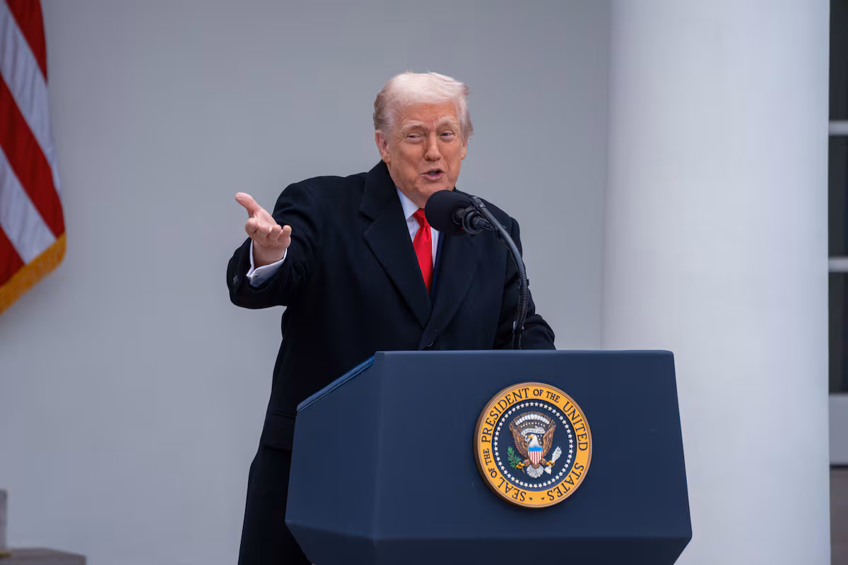 Trump asegura que planea hablar con Maduro: “Si podemos salvar vidas, está bien” EL PAÍS