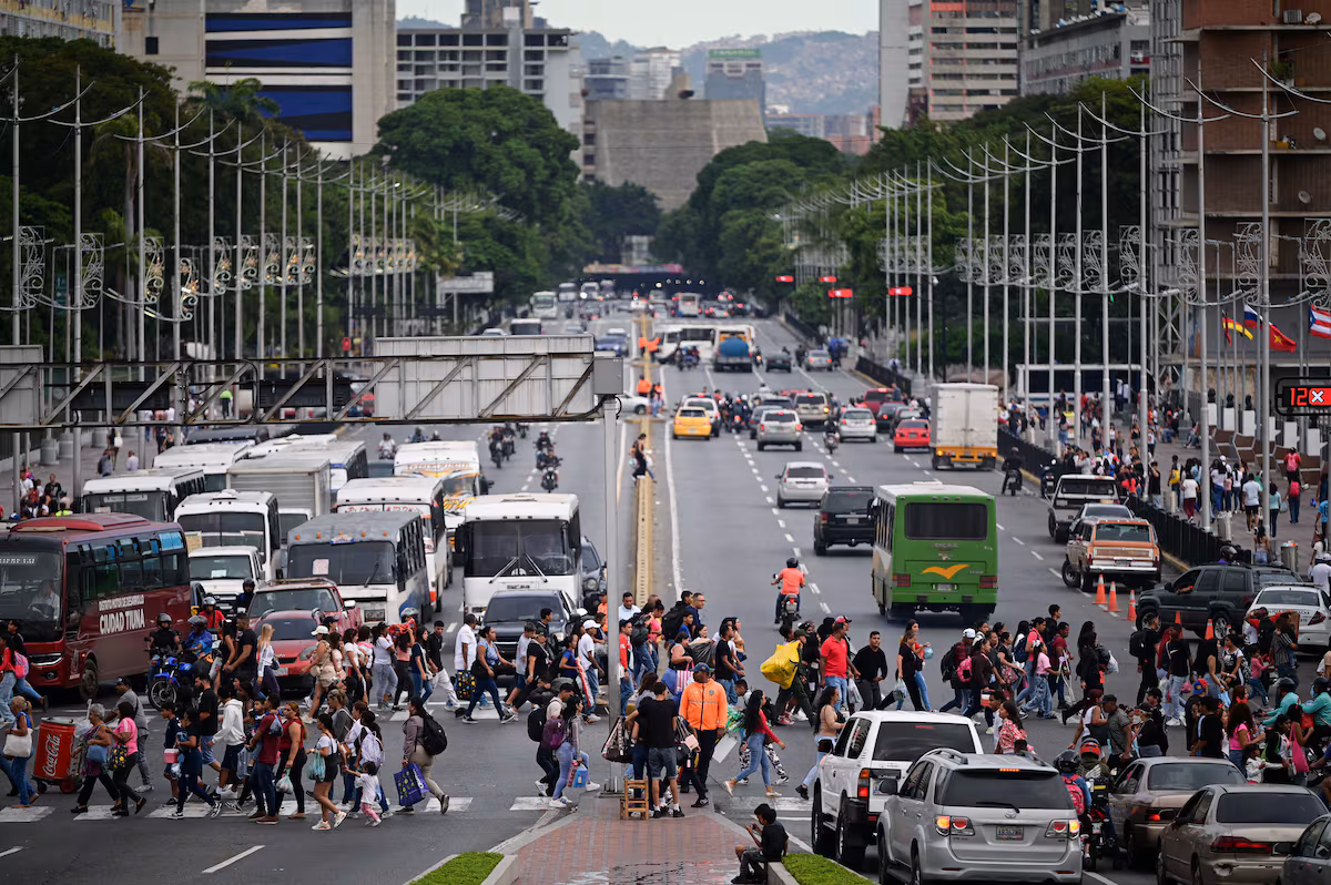 Trump convierte el espacio aéreo de Venezuela en otro campo de batalla EL PAÍS