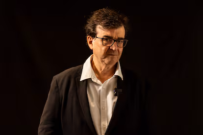 Javier Cercas: “Cristo se entendería con los zapatistas, pero no se entendería con Vox, porque a los migrantes hay que acogerlos” Javier Cercas: “Cristo se entendería con los zapatistas, pero no se entendería con Vox, porque a los migrantes hay que acogerlos”