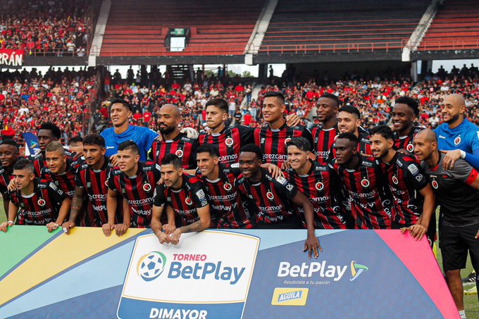 Cúcuta Deportivo volvió a la A, pero en medio de la euforia por celebrar, su presidente fue agredido por hinchas: esto es lo que se sabe Cúcuta vs. Cundinamarca