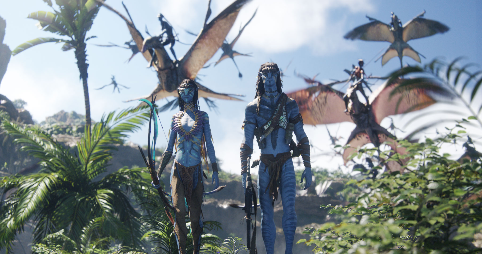 James Cameron enciende la nueva era de Pandora con ‘Avatar: Fuego y Cenizas’ (L-R) Neytiri (Zoe Saldaña) and Jake Sully (Sam Worthington) in 20th Century Studios' AVATAR: FIRE AND ASH. Photo courtesy of 20th Century Studios. © 2025 20th Century Studios. All Rights Reserved.