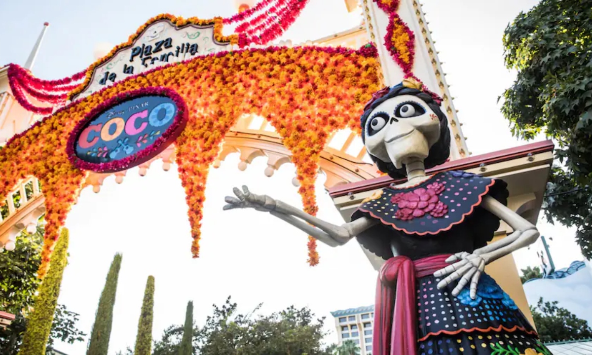 La importancia de la comunidad para las personas mayores disney en dia de muertos