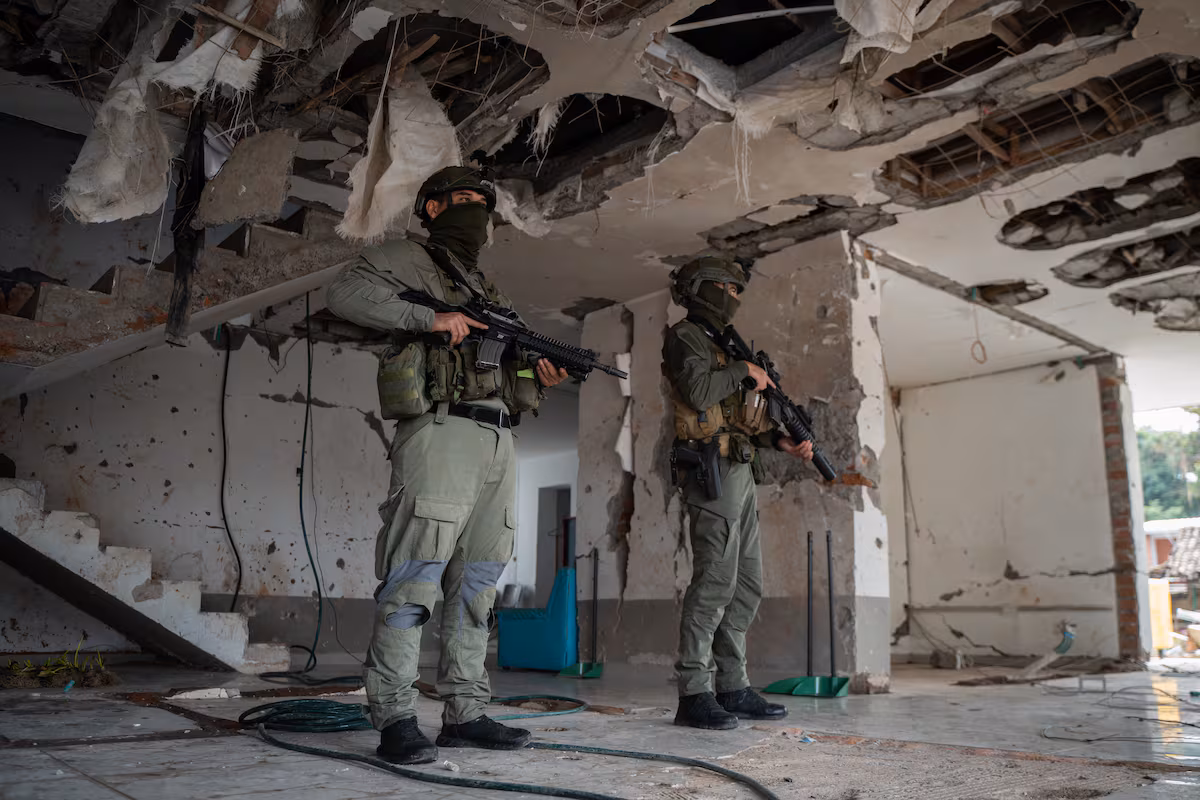 2025, el año en que volvieron los fantasmas de la guerra y la violencia en Colombia EL PAÍS