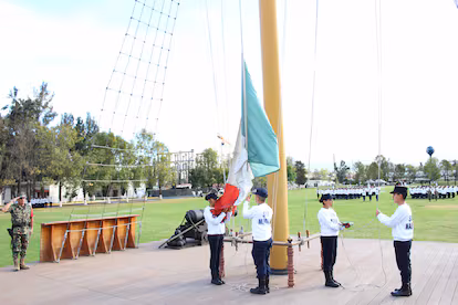 Clases de nudos, rapel, primeros auxilios y barcos: así es el servicio militar voluntario para las mujeres en México Clases de nudos, rapel, primeros auxilios y barcos: así es el servicio militar voluntario para las mujeres en México
