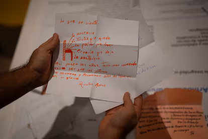 Las víctimas de los 12 Apóstoles: “Ya no tengo miedo a decir que Santiago Uribe mató a mis hermanos” Las víctimas de los 12 Apóstoles: “Ya no tengo miedo a decir que Santiago Uribe mató a mis hermanos”