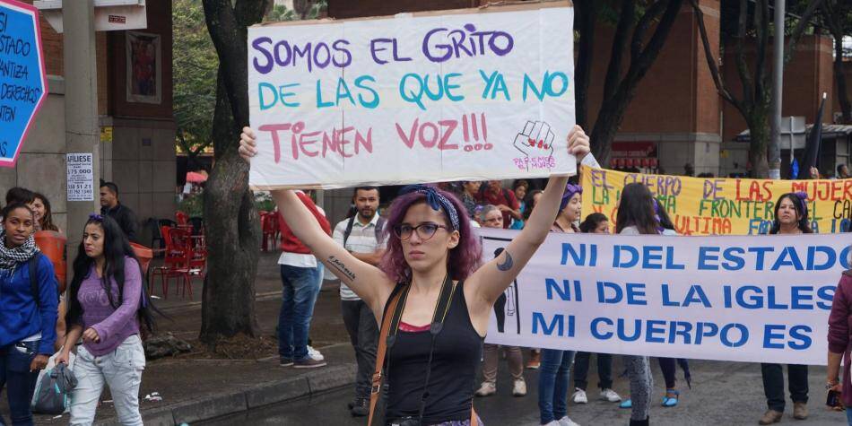 Criscilla Anderson, bailarina y actriz de Netflix, falleció a los 45 años luego de una batalla contra el cáncer Una de las marchas contra la violencia hacia las mujeres.