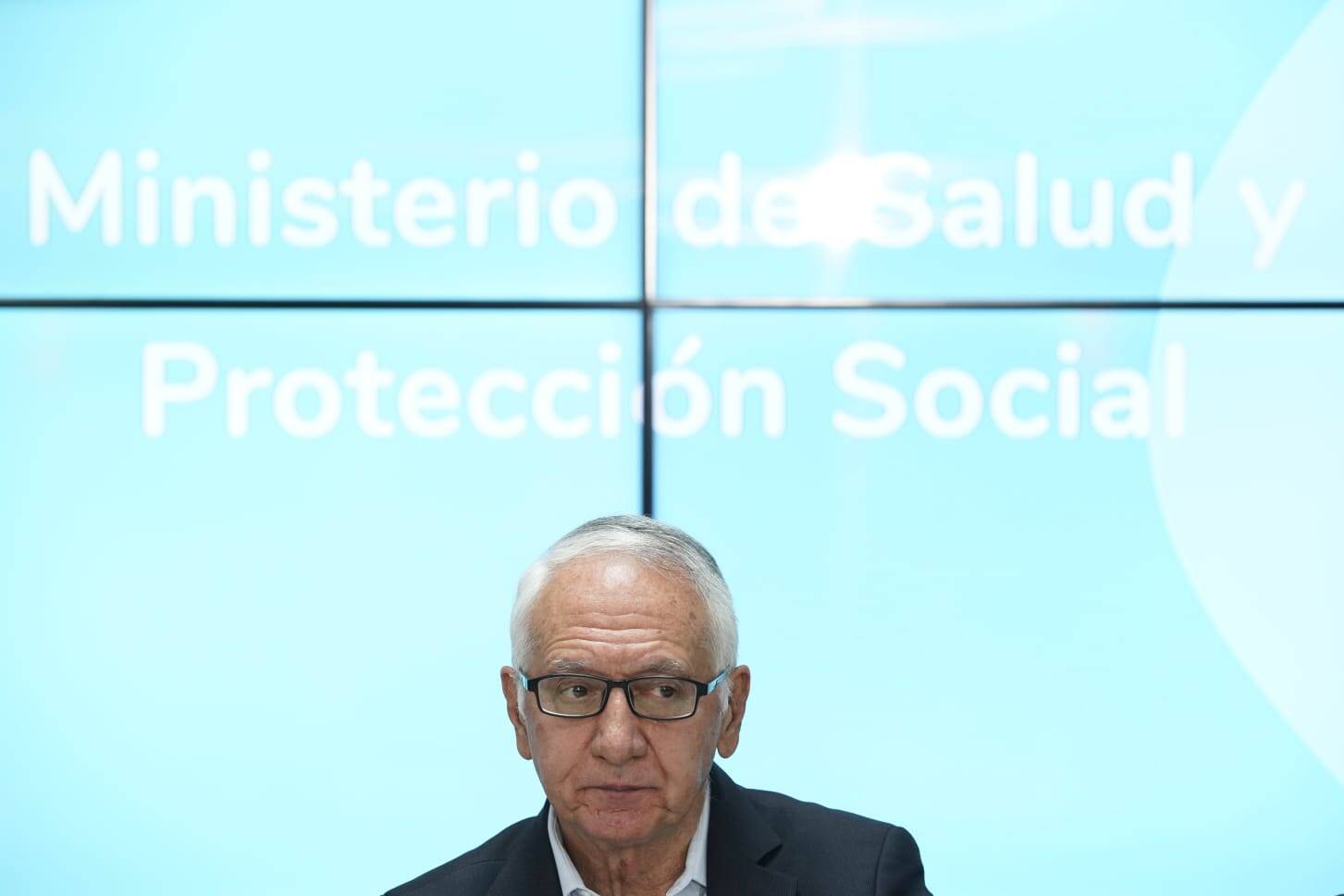 Los crecientes cuestionamientos a las inversiones del Ministerio de Salud: se han invertido $8,2 billones en atención primaria en tres años .