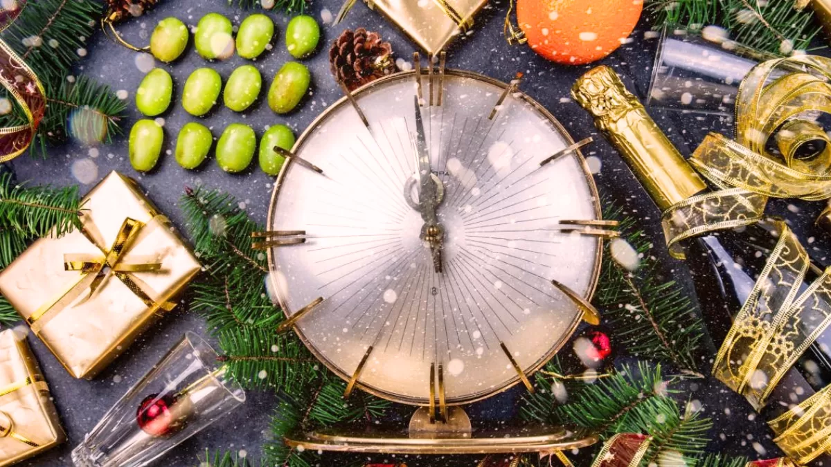 Tradiciones de Año Nuevo en Colombia: las uvas, las lentejas y el significado histórico de los rituales Tradiciones de Año Nuevo en Colombia: las uvas, las lentejas y el significado histórico de los rituales