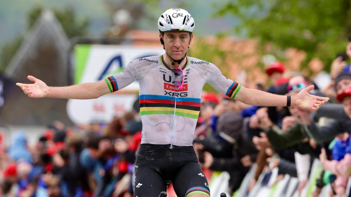 Tadej Pogacar, insaciable para la temporada 2026: el rey del Tour de Francia definió su hoja de ruta y le apuntó a dos títulos que le faltan Tadej Pogacar, insaciable para la temporada 2026: el rey del Tour de Francia definió su hoja de ruta y le apuntó a dos títulos que le faltan