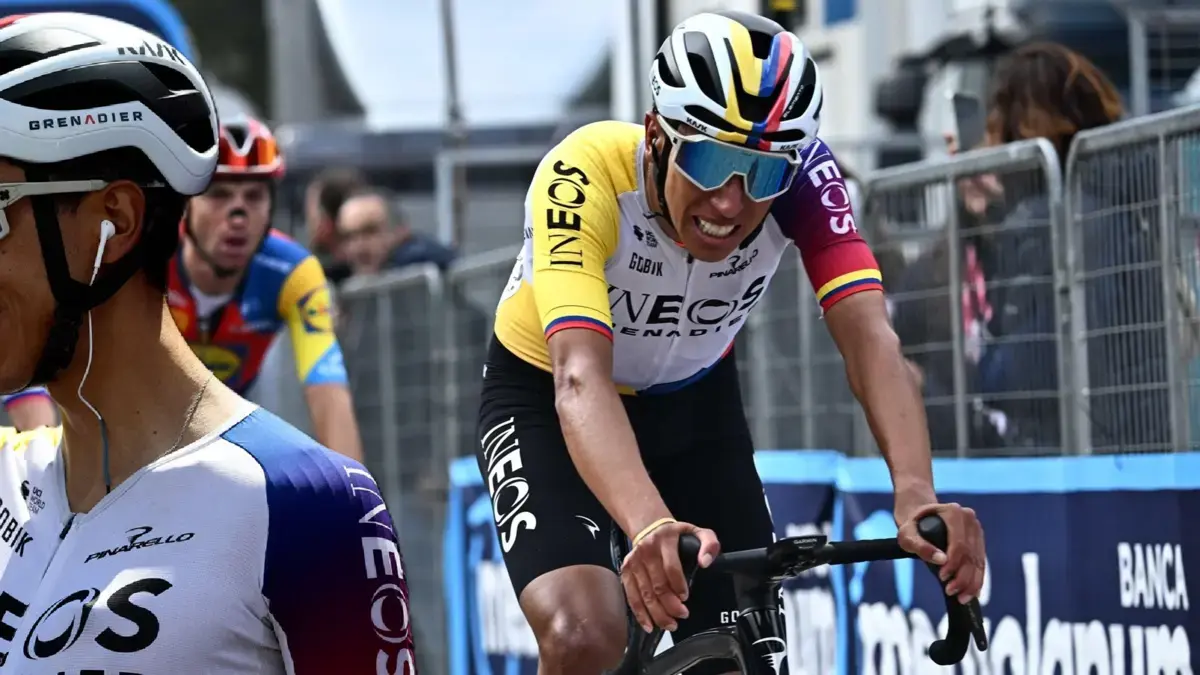 Egan Bernal tiene nuevo 'jefe' en el Ineos tras remezón: excompañero y campeón del Tour de Francia pasó a ser el director de carreras Egan Bernal tiene nuevo 'jefe' en el Ineos tras remezón: excompañero y campeón del Tour de Francia pasó a ser el director de carreras