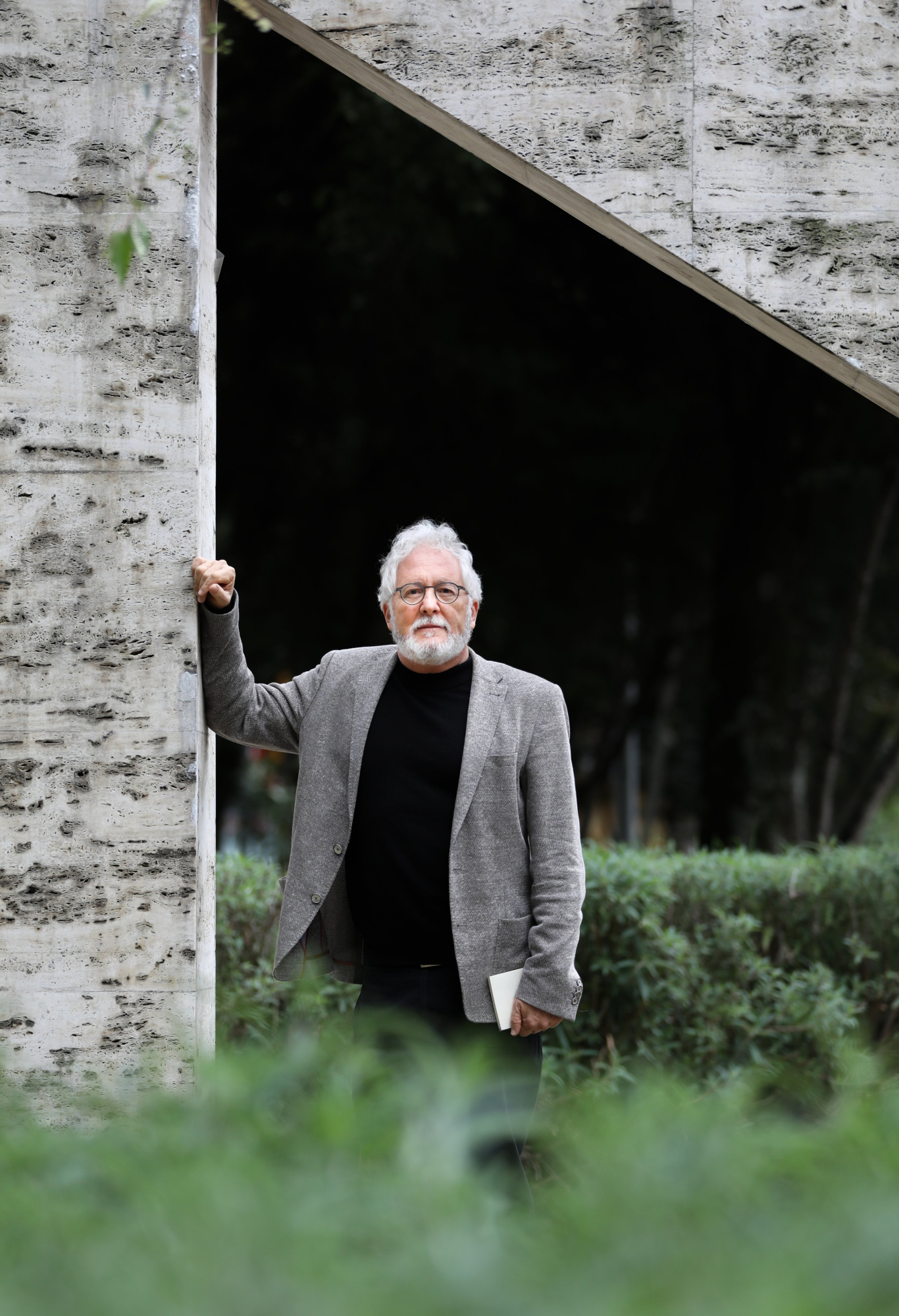 Jack Baker logra un hito literario en Colombia y anuncia un plan global: busca ampliar su obra y llegar a nuevas audiencias Lecturas