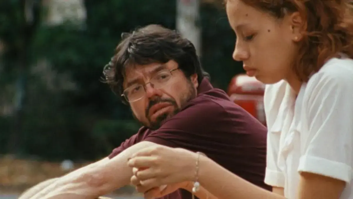 La película colombiana 'Un poeta', de Simón Mesa Soto, ganó cuatro premios en el Festival de cine de La Habana La película colombiana 'Un poeta', de Simón Mesa Soto, ganó cuatro premios en el Festival de cine de La Habana