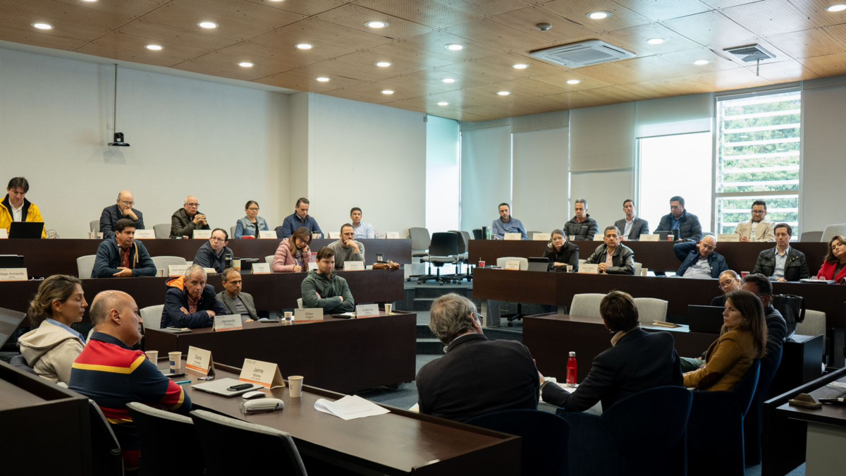 Programa pionero en la formación de miembros de Juntas Directivas cumple 20 años Programa pionero en la formación de miembros de Juntas Directivas cumple 20 años