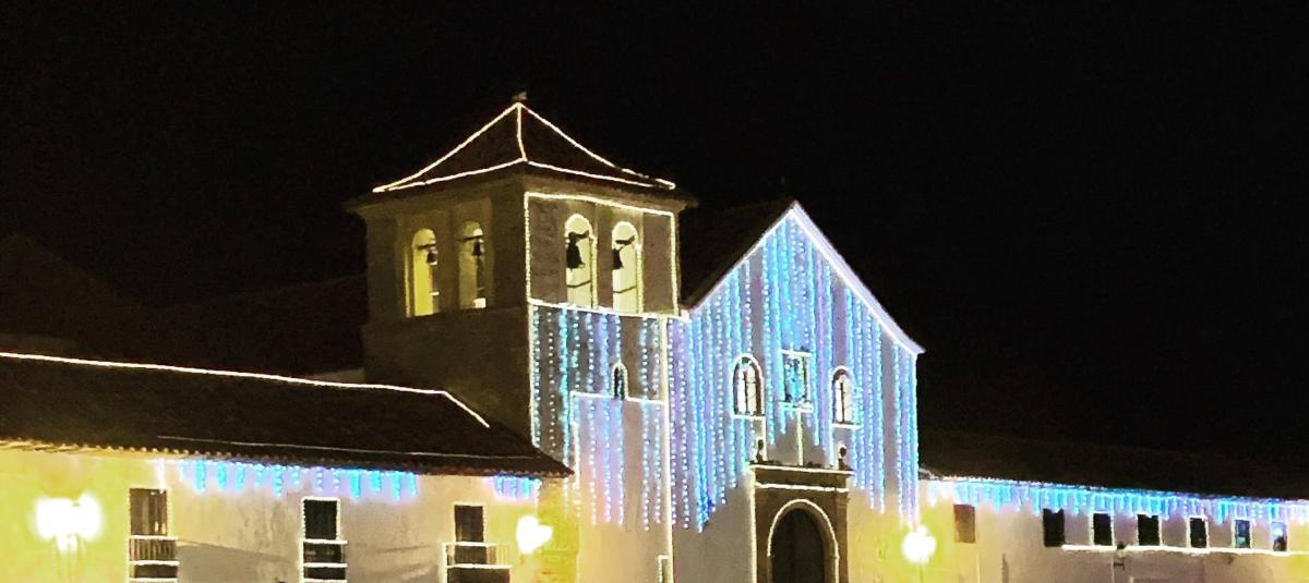 Diciembre y día de las velitas en Colombia: ¿qué hacer y qué no hacer en caso de una quemadura? Festival de Luces en Villa de Leyva
