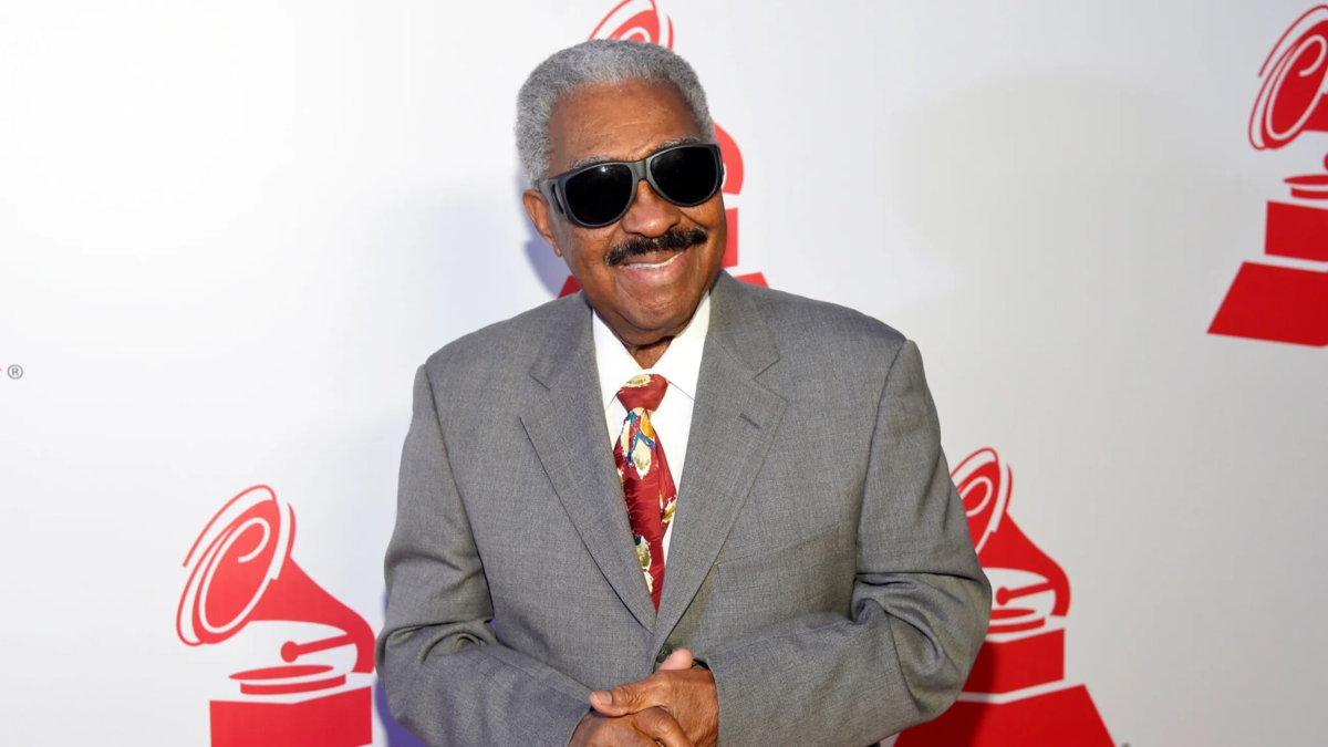 La salsa está huérfana porque ha perdido a su padre, Rafael Ithier: ‘Todo se lo debo a la música’ Rafael Ithier: Charlie Aponte, Gilberto Santarrosa, Andy Montañez lloran y despiden al “padre” de la salsa