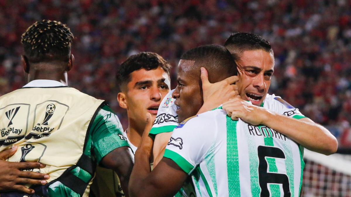 Atlético Nacional busca dos refuerzos de lujo para el 2026; uno de ellos fue campeón de Copa Libertadores: esto es lo que se sabe Atlético Nacional, campeón de la Copa Colombia: el Medellín, con las manos vacías