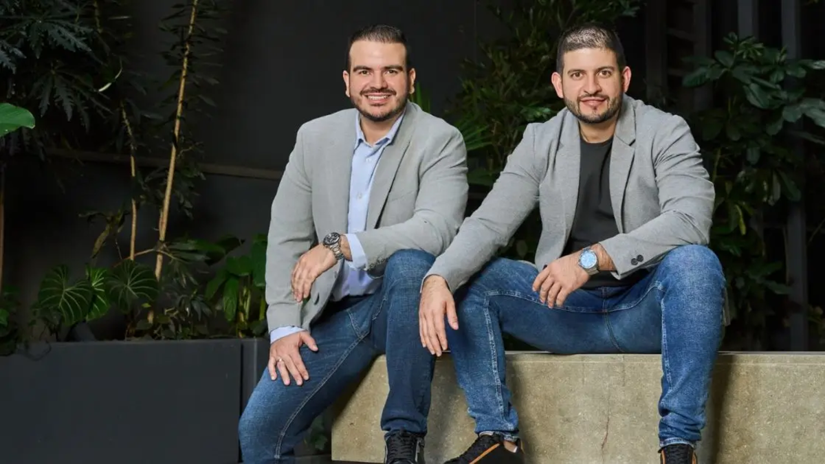 De ‘El Hueco’ de Medellín a Disney: la historia de Cosmos, la marca colombiana que conquistó el mercado de la belleza De ‘El Hueco’ de Medellín a Disney: la historia de Cosmos, la marca colombiana que conquistó el mercado de la belleza