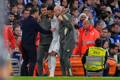 Un Real Madrid vulgar y desquiciado se hunde contra el Celta Un Real Madrid vulgar y desquiciado se hunde contra el Celta
