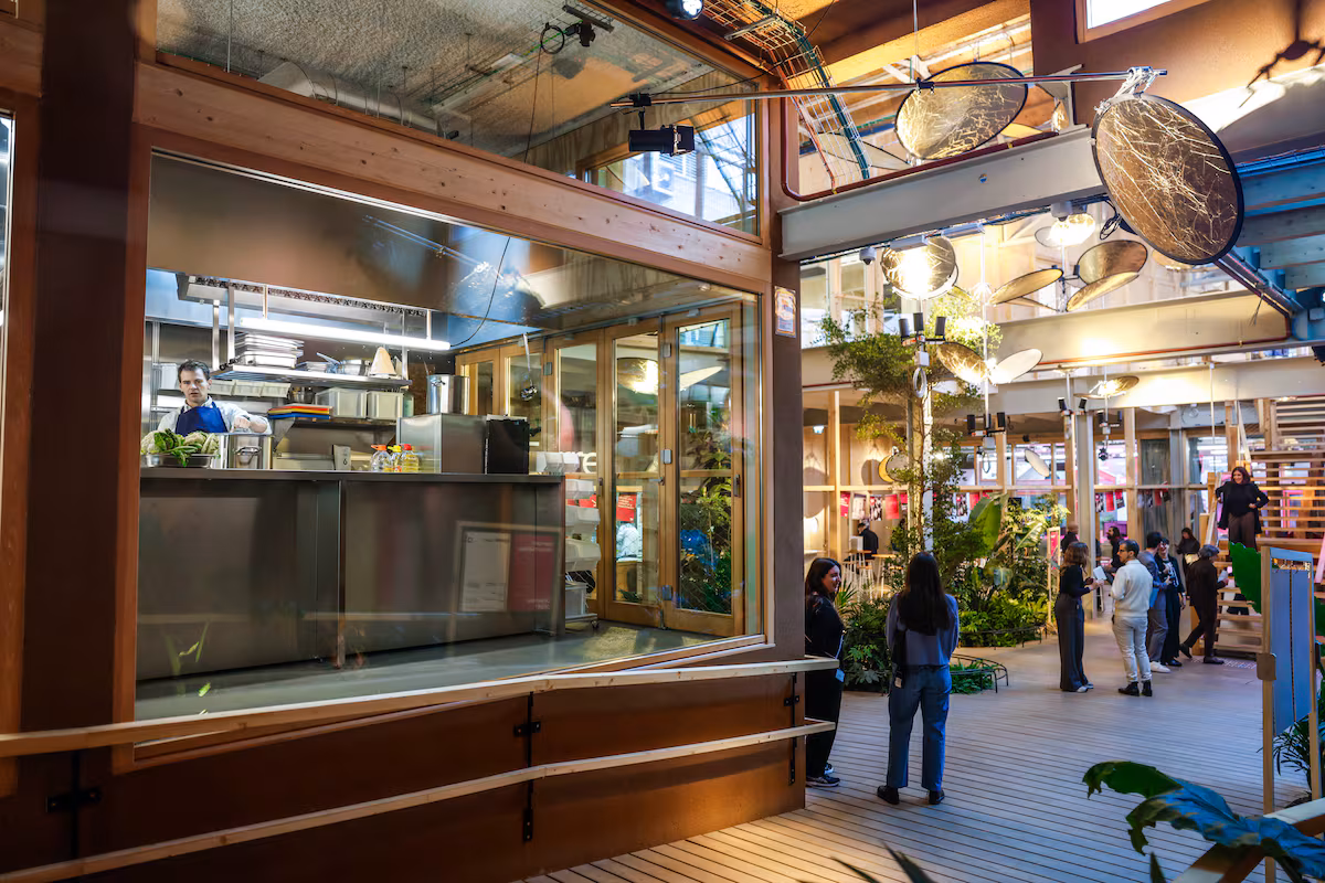 Abre un nuevo edificio en el centro de Madrid dedicado a la cultura y la alimentación sostenible EL PAÍS