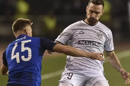 Amargo gol de Durán: increíble derrota de Qarabag revivió a Ajax Amargo gol de Durán: increíble derrota de Qarabag revivió a Ajax