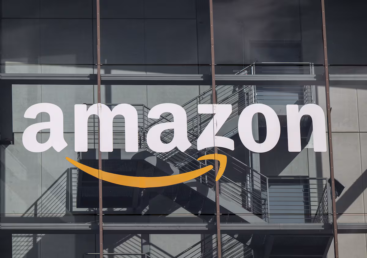 Amazon acuerda reducir los despidos del ERE en Barcelona hasta los 791 empleados EL PAÍS