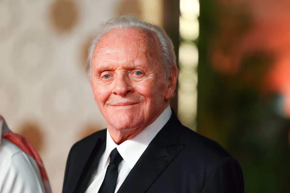 Anthony Hopkins celebra 50 años de sobriedad: “La vida es mucho mejor” EL PAÍS
