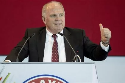 Atendió a todos: jefe de Bayern apuntó a Liverpool, Barcelona y más Atendió a todos: jefe de Bayern apuntó a Liverpool, Barcelona y más