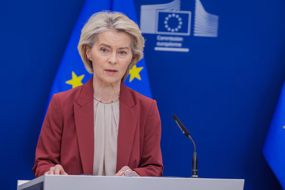 Bruselas quiere cerrar la puerta a que Rusia recupere el dinero inmovilizado por las sanciones EL PAÍS