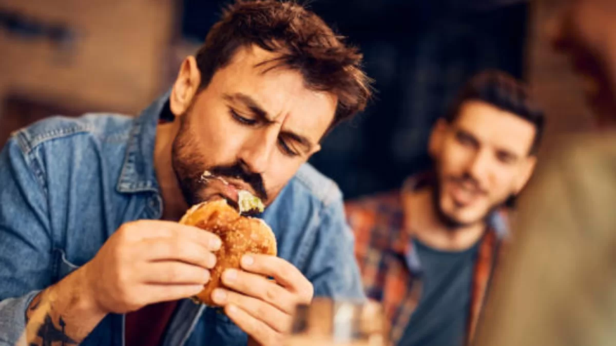 Cambiar la dieta para frenar el calentamiento global: la mitad del planeta debería comer distinto, según estudio Cambiar la dieta para frenar el calentamiento global: la mitad del planeta debería comer distinto, según estudio