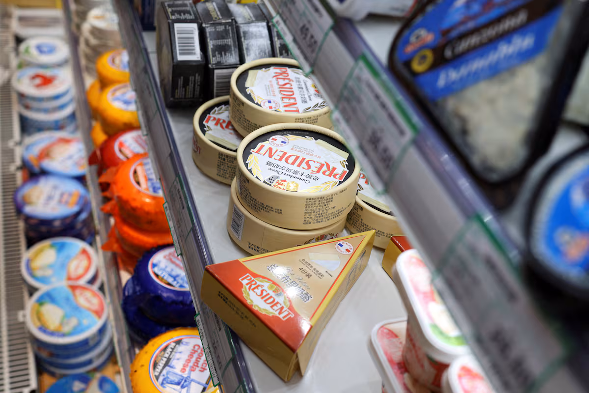 China impone aranceles provisionales de hasta el 42,7% a algunos productos lácteos europeos EL PAÍS