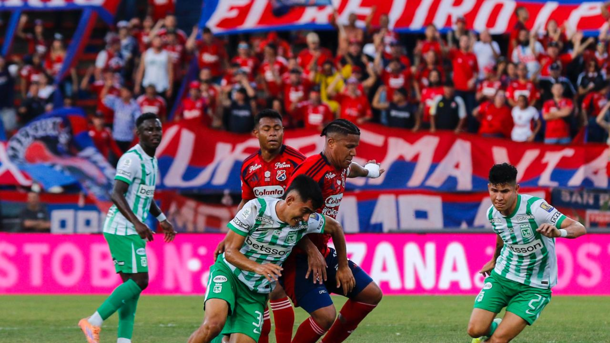 Comisión Arbitral apela a la experiencia para dirigir la final de la Copa BetPlay entre Nacional y Medellín Comisión Arbitral apela a la experiencia para dirigir la final de la Copa BetPlay entre Nacional y Medellín