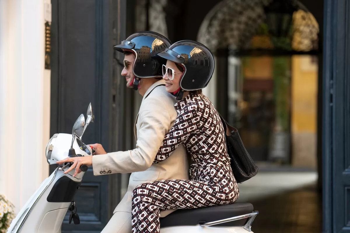 Defensa de ‘Emily en París’, una de las series más tontas de Netflix Natalia Marcos