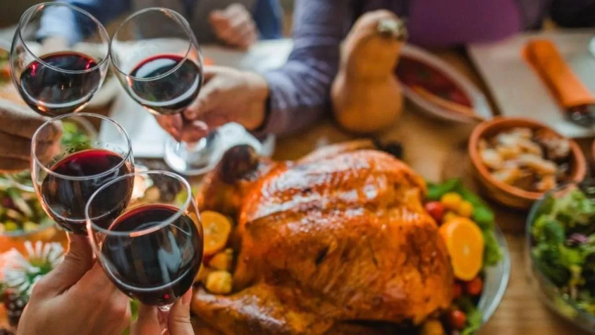 Diciembre sí engorda: ocho de cada diez colombianos comen más durante estas fechas y casi la mitad sube hasta cuatro kilos, según estudio Diciembre sí engorda: ocho de cada diez colombianos comen más durante estas fechas y casi la mitad sube hasta cuatro kilos, según estudio