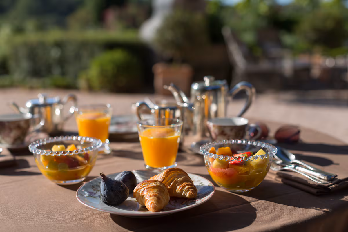 Dónde desayunan cocineros como Ferran Adrià, Elena Arzak, Dabiz Muñoz o Pepe Solla: sus recomendaciones en España EL PAÍS