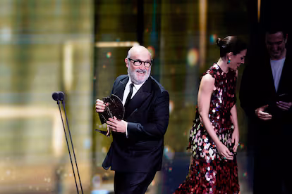 ‘Los domingos’, en cine, y ‘Anatomía de un instante’, en serie, ganan en los premios Forqué 2025 ‘Los domingos’, en cine, y ‘Anatomía de un instante’, en serie, ganan en los premios Forqué 2025
