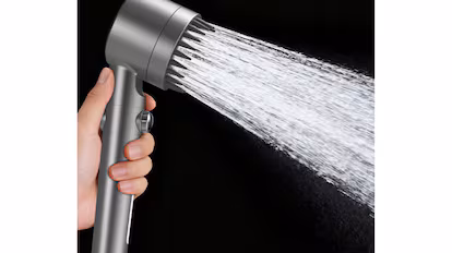 “Como un spa en casa”: la alcachofa de ducha antical que arrasa en ventas con su cepillo masajeador de silicona Esta alcachofa de ducha con filtro arrasa entre los compradores de Amazon.