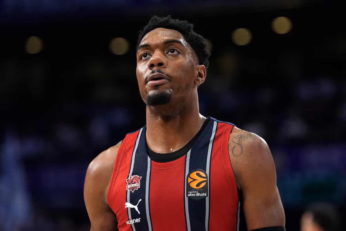 El Baskonia sigue fuerte en el Buesa y suma una victoria de prestigio ante AS Monaco EL PAÍS