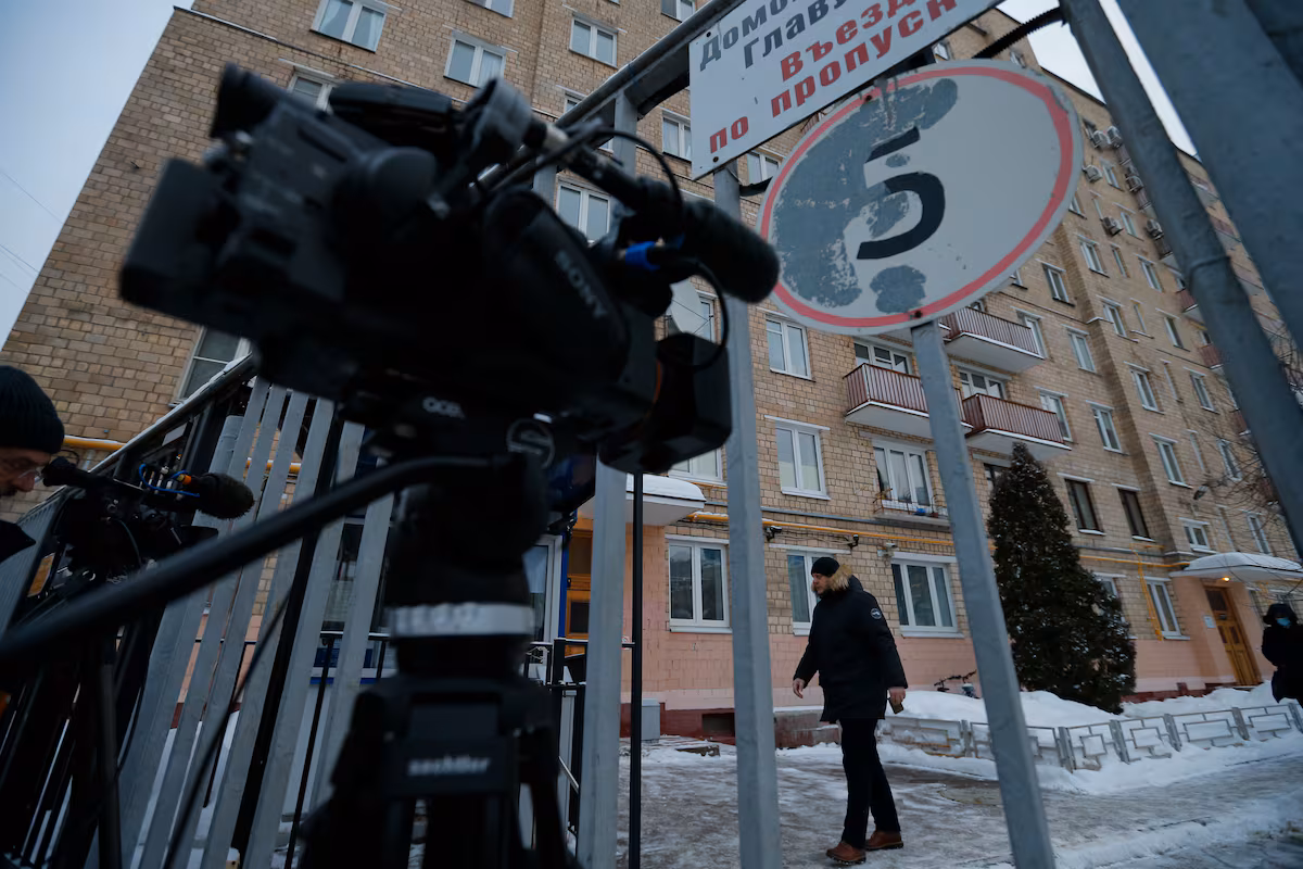 El Kremlin declara “organización indeseable” a Deutsche Welle y amenaza con castigar todo vínculo con el medio EL PAÍS
